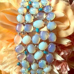 Opal Turquoise Unique Park Lane Statement